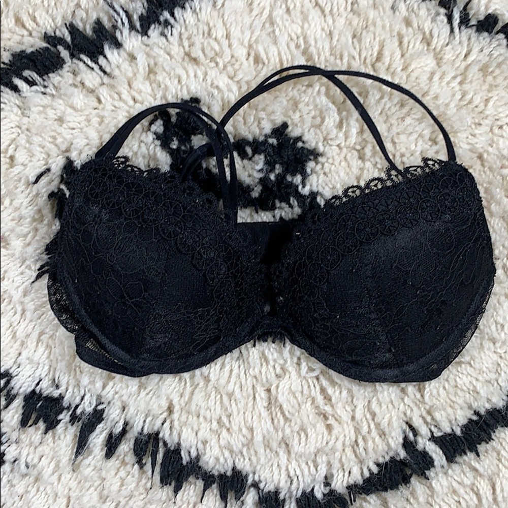 VICTORIA’S SECRET VERY SEXY PUSH-UP BRA